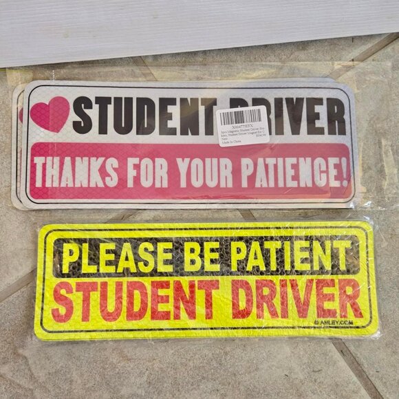 NEW Student Driver Magnet Sign (4 total) - Picture 3 of 12